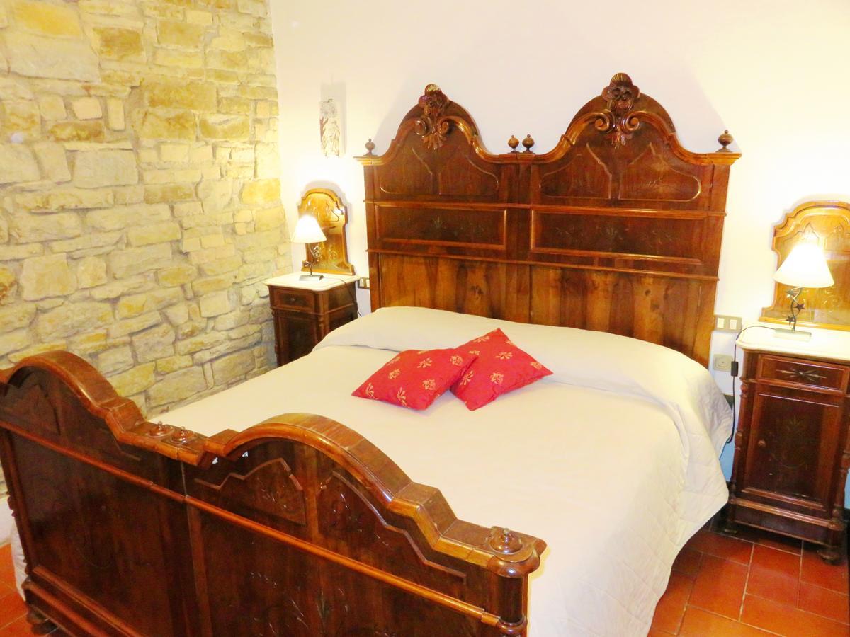 Castello Cortevecchio 구비오 외부 사진