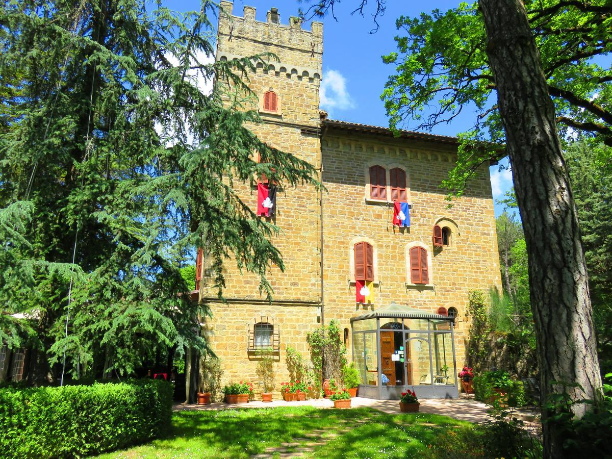 Castello Cortevecchio 구비오 외부 사진
